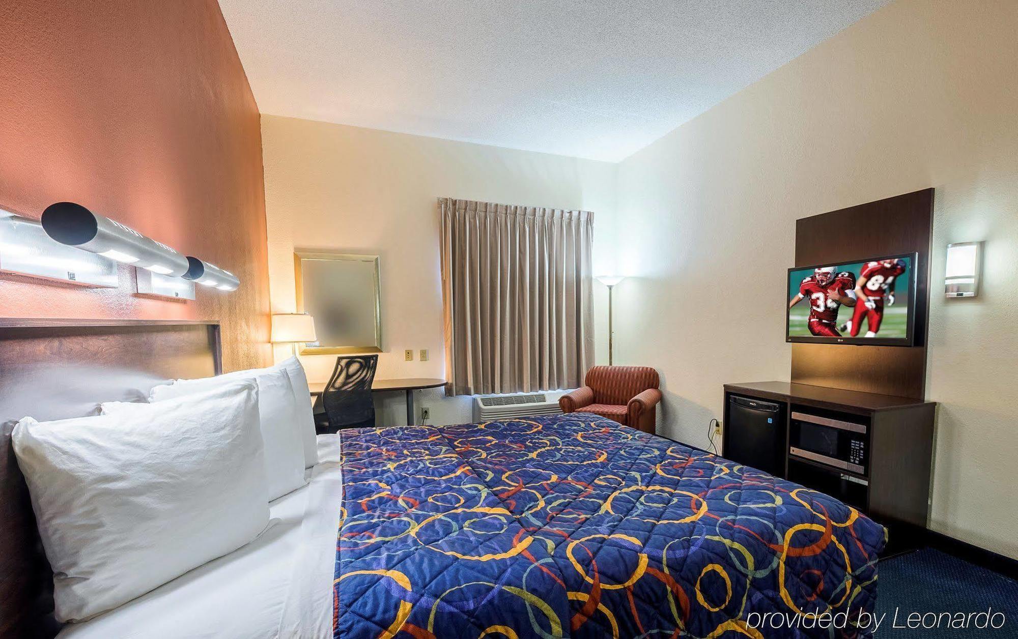 Suburban Orlando - Ocoee-winter Garden Hotel 2*