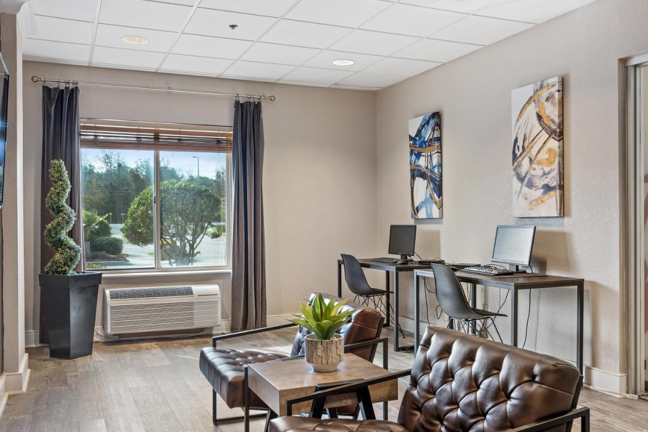 Suburban Orlando - Ocoee-winter Garden 2*